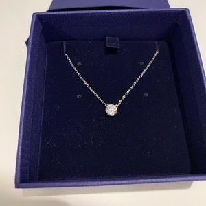 Swarovski Round Attract Necklace